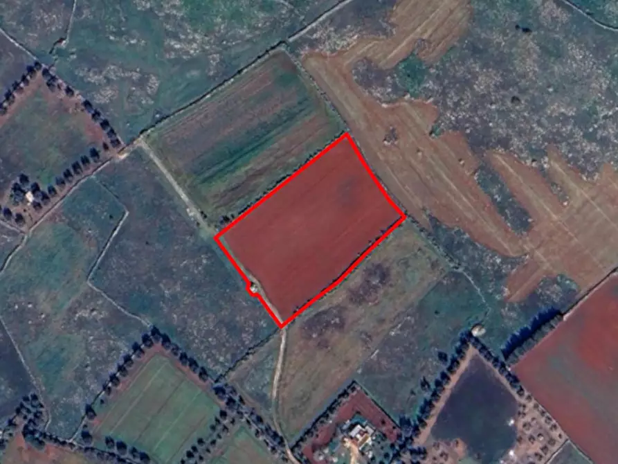 Immagine 1 di Terreno in vendita  in Via Ghermidita, N. snc a Corigliano D'otranto