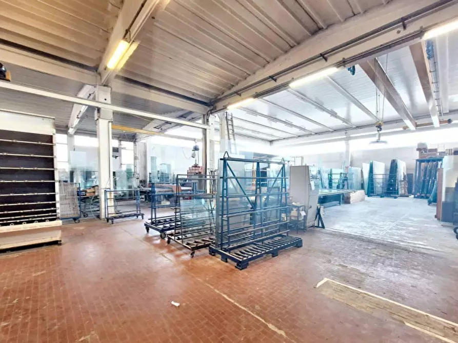 Immagine 5 di Capannone industriale in vendita  in Via Portelle delle Ginestre, N. 8 a Umbertide