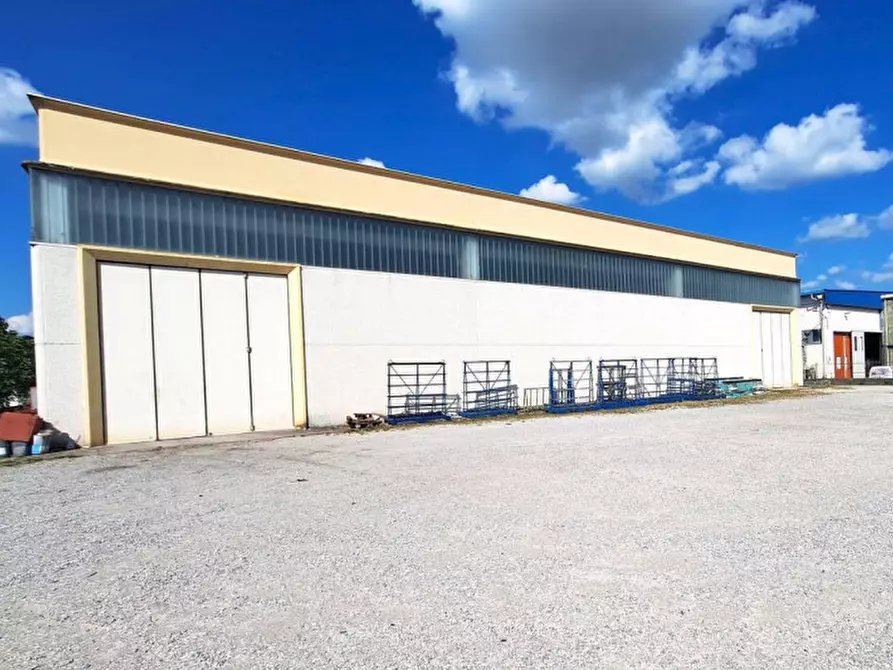 Immagine 6 di Capannone industriale in vendita  in Via Portelle delle Ginestre, N. 8 a Umbertide