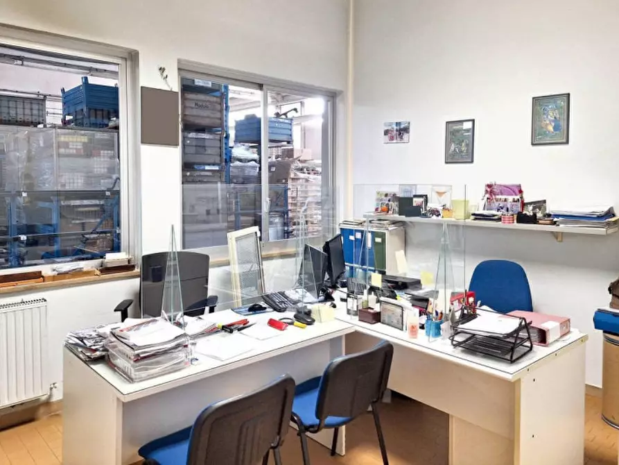 Immagine 7 di Capannone industriale in vendita  in Via Portelle delle Ginestre, N. 8 a Umbertide