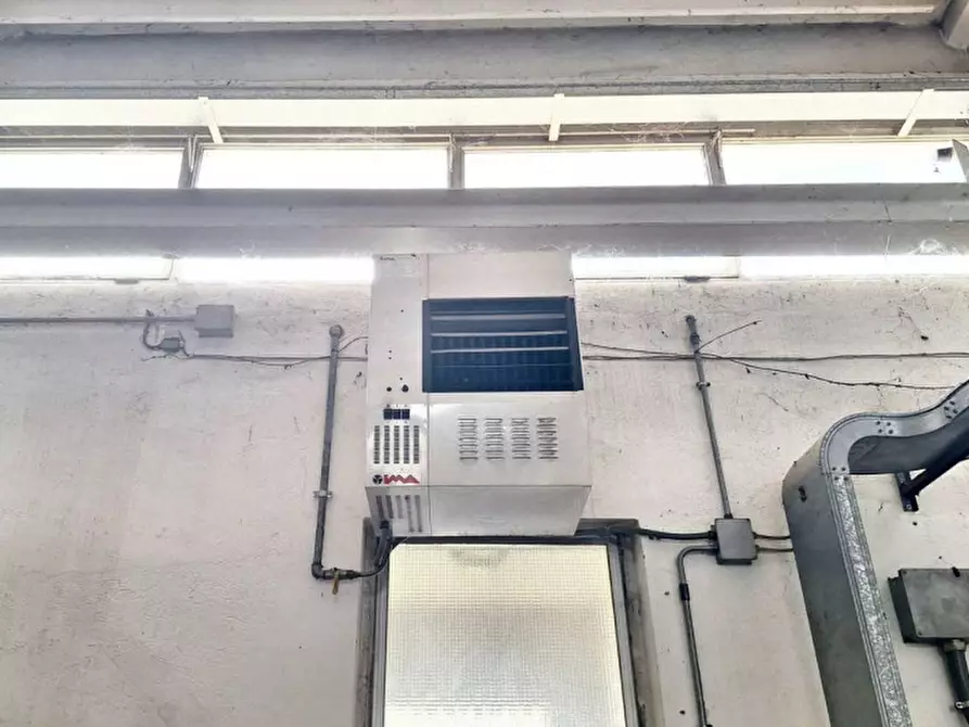 Immagine 16 di Capannone industriale in vendita  in Via Portelle delle Ginestre, N. 8 a Umbertide