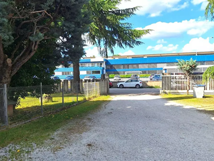 Immagine 20 di Capannone industriale in vendita  in Via Portelle delle Ginestre, N. 8 a Umbertide