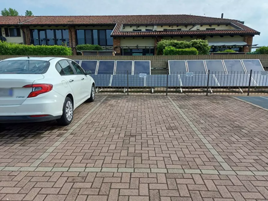 Immagine 1 di Posto auto in vendita  in Strada Falcettini, N. 1 a Chieri