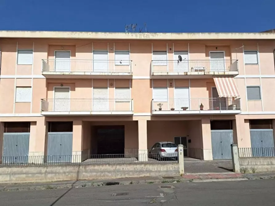 Immagine 3 di Appartamento in vendita  in Via Alcide De Gasperi, N. 66 a Regalbuto