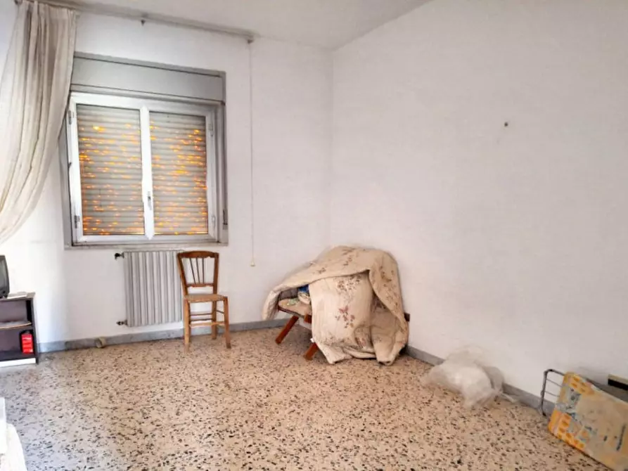 Immagine 4 di Appartamento in vendita  in Via Alcide De Gasperi, N. 66 a Regalbuto