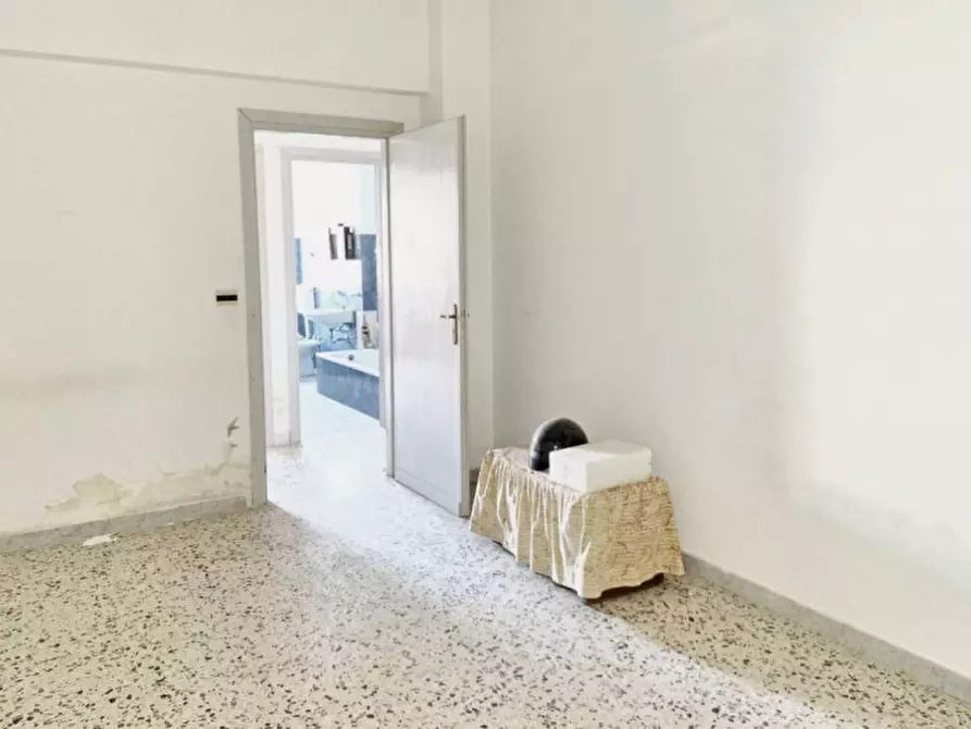 Immagine 12 di Appartamento in vendita  in Via Alcide De Gasperi, N. 66 a Regalbuto