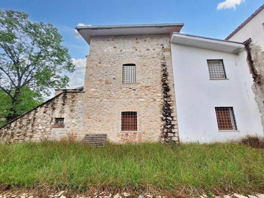 Immagine 5 di Capannone industriale in vendita  in Via Loc. Le Campora, N. snc a Oricola