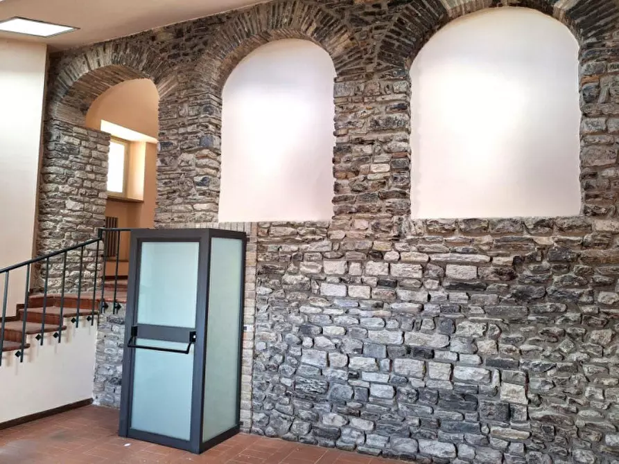 Immagine 2 di Ufficio in vendita  in Via di Fontesecca, N. 2-4 a Spoleto