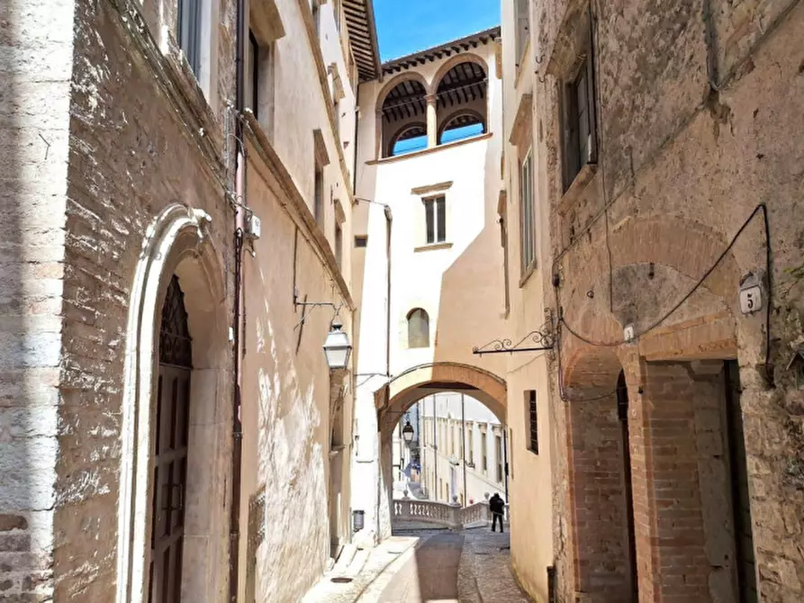 Immagine 13 di Ufficio in vendita  in Via di Fontesecca, N. 2-4 a Spoleto