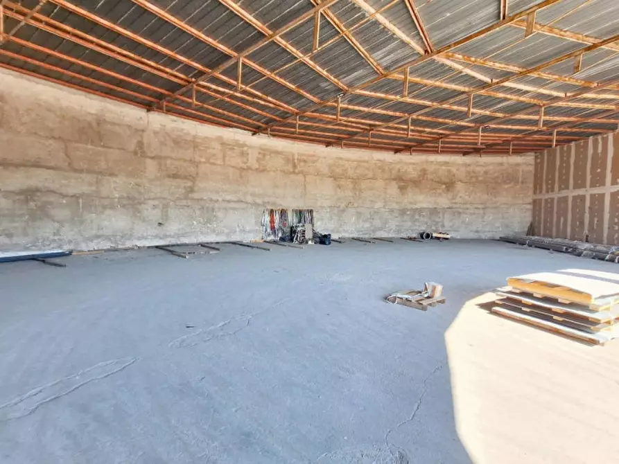 Immagine 12 di Capannone industriale in vendita  in Zona industriale-artigianale G.Brodolini, SP 77, N. 14 a Loreto