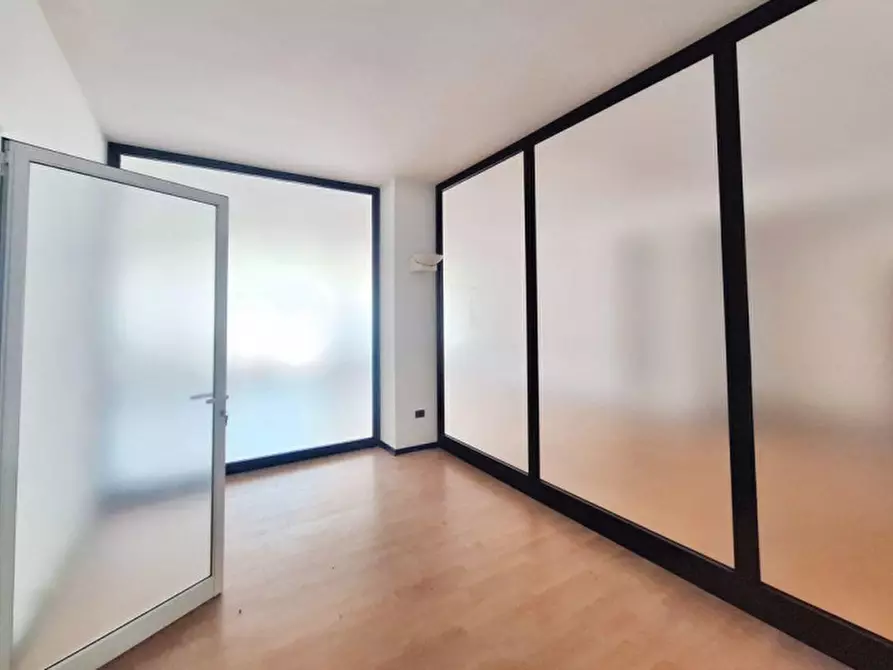 Immagine 19 di Capannone industriale in vendita  in Zona industriale-artigianale G.Brodolini, SP 77, N. 14 a Loreto