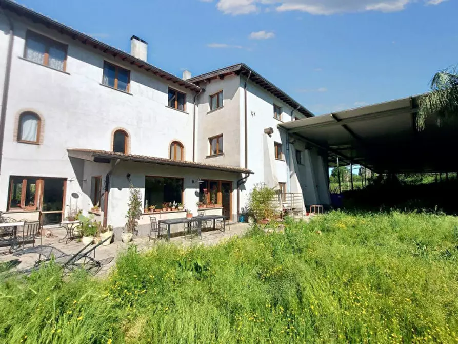 Immagine 2 di Rustico / casale in vendita  in Via della Giustiniana, N. 405 a Roma