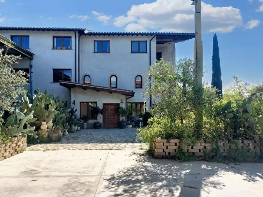 Immagine 6 di Rustico / casale in vendita  in Via della Giustiniana, N. 405 a Roma