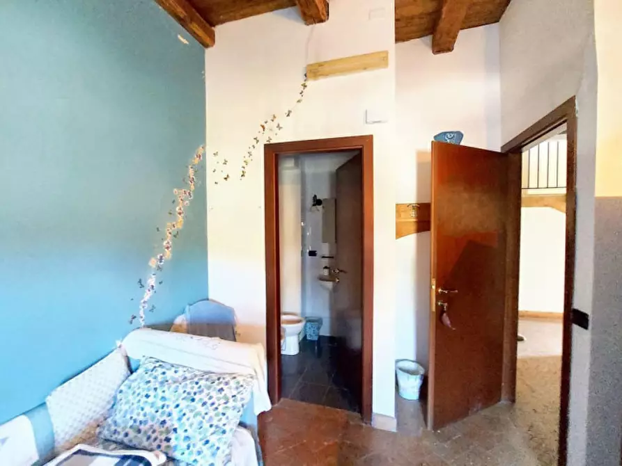 Immagine 11 di Rustico / casale in vendita  in Via della Giustiniana, N. 405 a Roma