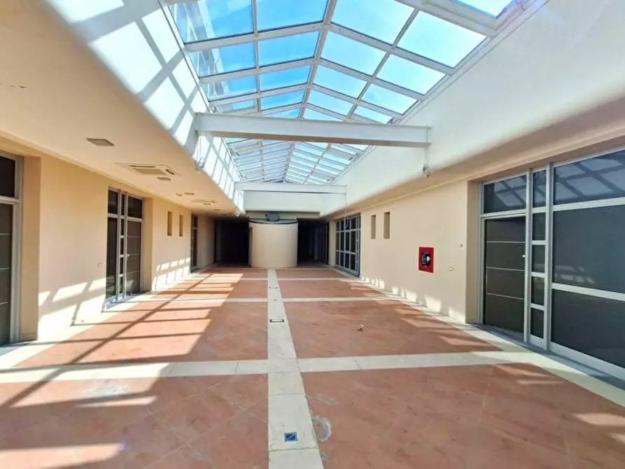 Immagine 1 di Ufficio in vendita  in Via Tosco Romagnola Sud, N. 29 a Montelupo Fiorentino