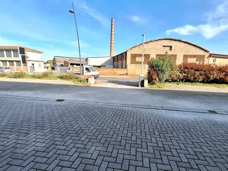 Immagine 29 di Ufficio in vendita  in Via Tosco Romagnola Sud, N. 29 a Montelupo Fiorentino