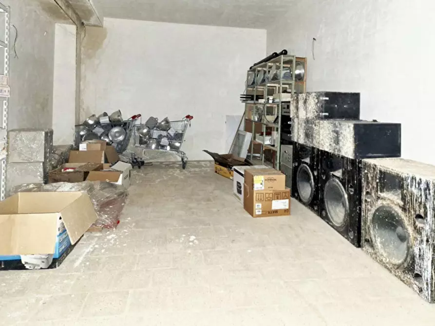 Immagine 2 di Posto auto in vendita  in P.zza Unità d'Italia, N. snc a Piazza Armerina