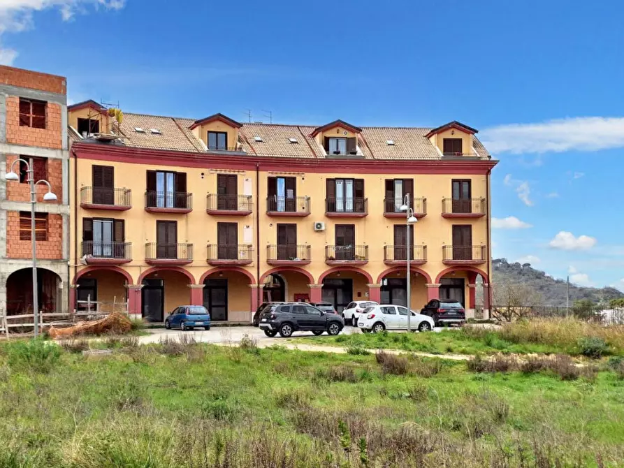 Immagine 7 di Posto auto in vendita  in P.zza Unità d'Italia, N. snc a Piazza Armerina