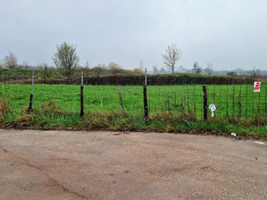Immagine 7 di Terreno in vendita  in Via Flora Minotto, N. Snc a Zugliano