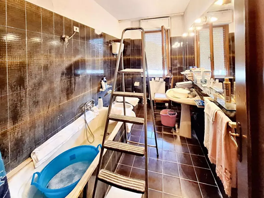 Immagine 12 di Appartamento in vendita  in Via Adriatica, N. 59/A a Perugia