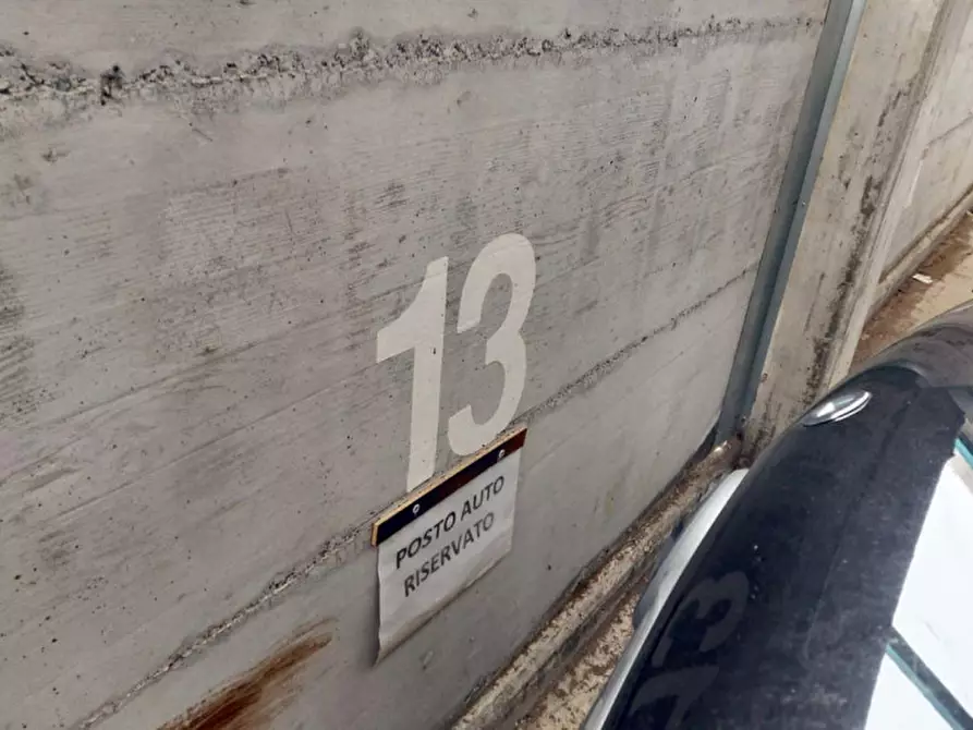 Immagine 2 di Posto auto in vendita  in Motta di sotto, N. snc a Campodolcino