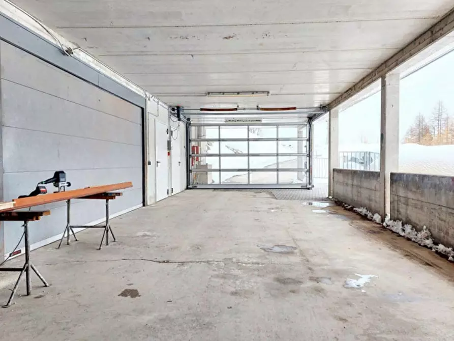 Immagine 4 di Posto auto in vendita  in Motta di sotto, N. snc a Campodolcino