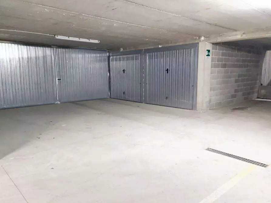 Immagine 12 di Posto auto in vendita  in Motta di sotto, N. snc a Campodolcino