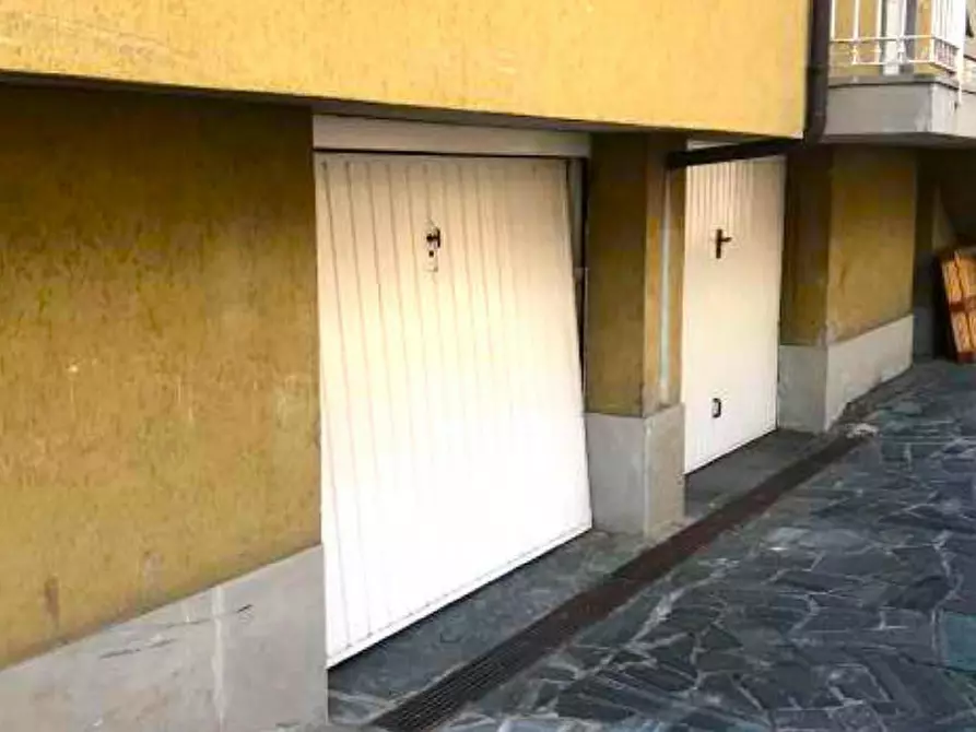 Immagine 8 di Appartamento in vendita  in Via Pietro Gobertti, N. 16 a Lovere