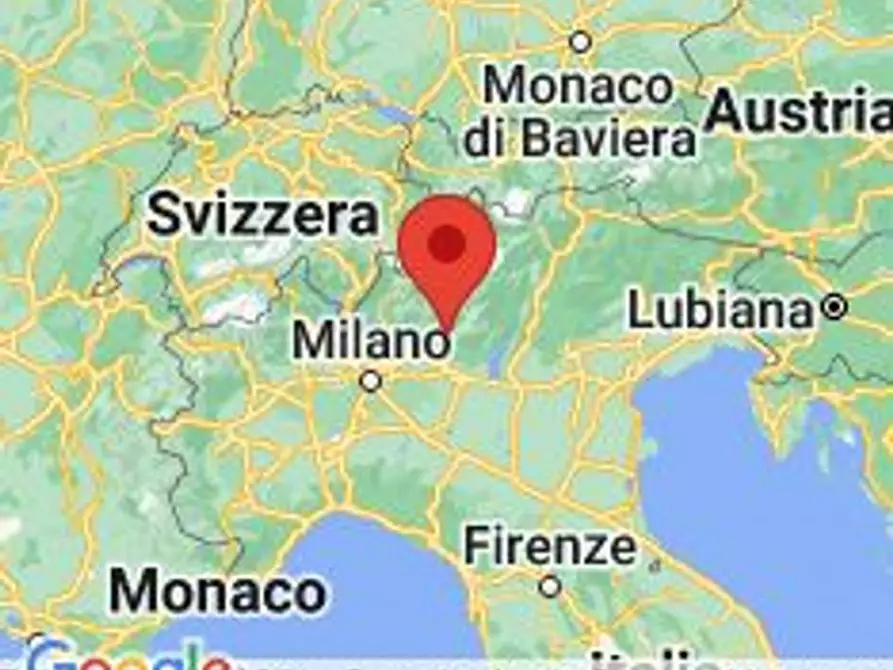 Immagine 14 di Appartamento in vendita  in Via Pietro Gobertti, N. 16 a Lovere