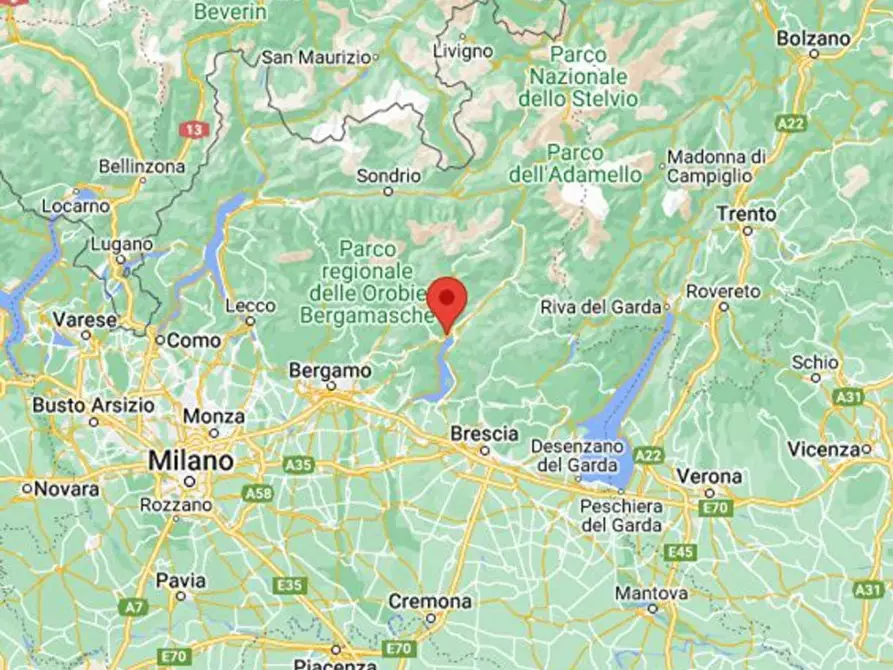 Immagine 15 di Appartamento in vendita  in Via Pietro Gobertti, N. 16 a Lovere