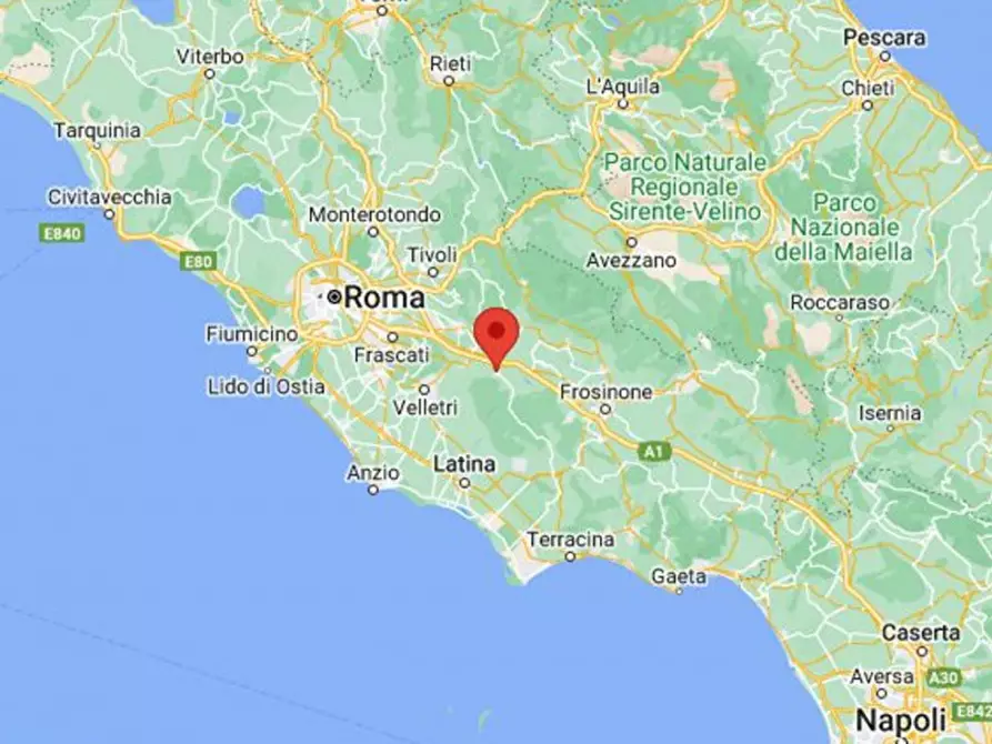 Immagine 22 di Posto auto in vendita  in Via Giacomo Leopardi, N. 28 a Colleferro