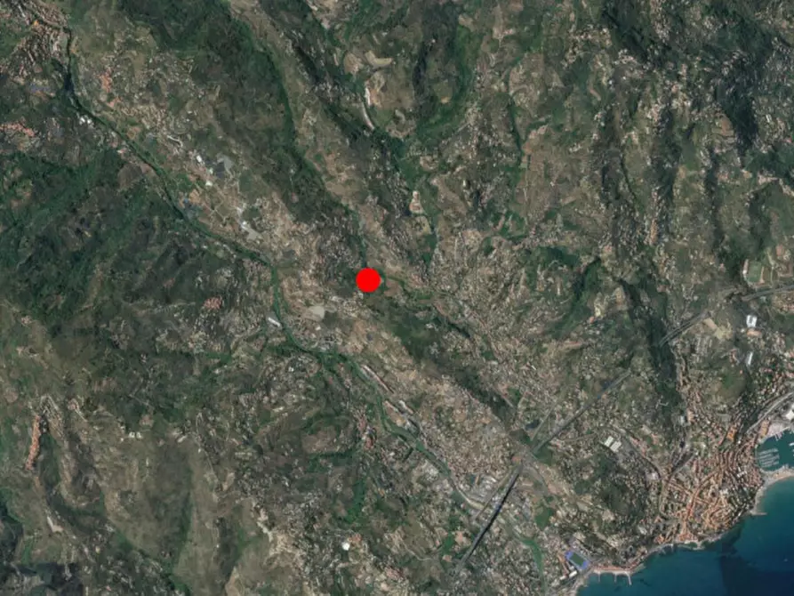 Immagine 24 di Terreno in vendita  in via Dolcedo, N. snc a Imperia