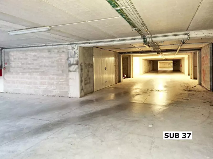 Immagine 1 di Posto auto in vendita  in Via  Don Giuseppe Diana, N. snc a Gubbio