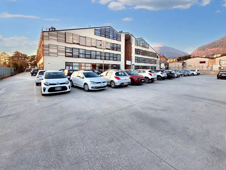 Immagine 16 di Negozio in vendita  in Via  Don Giuseppe Diana, N. snc a Gubbio