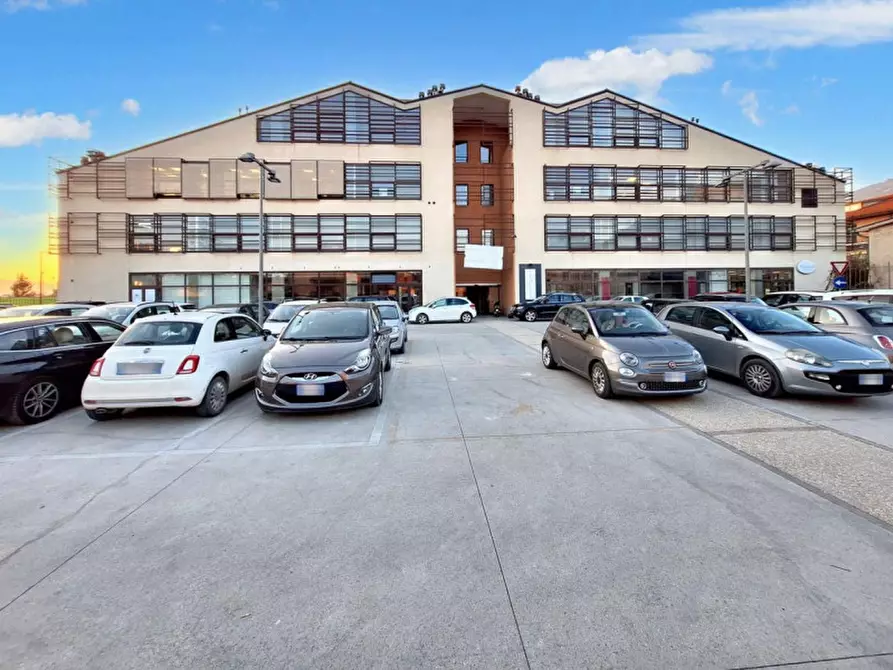 Immagine 18 di Ufficio in vendita  in Via  Don Giuseppe Diana, N. snc a Gubbio