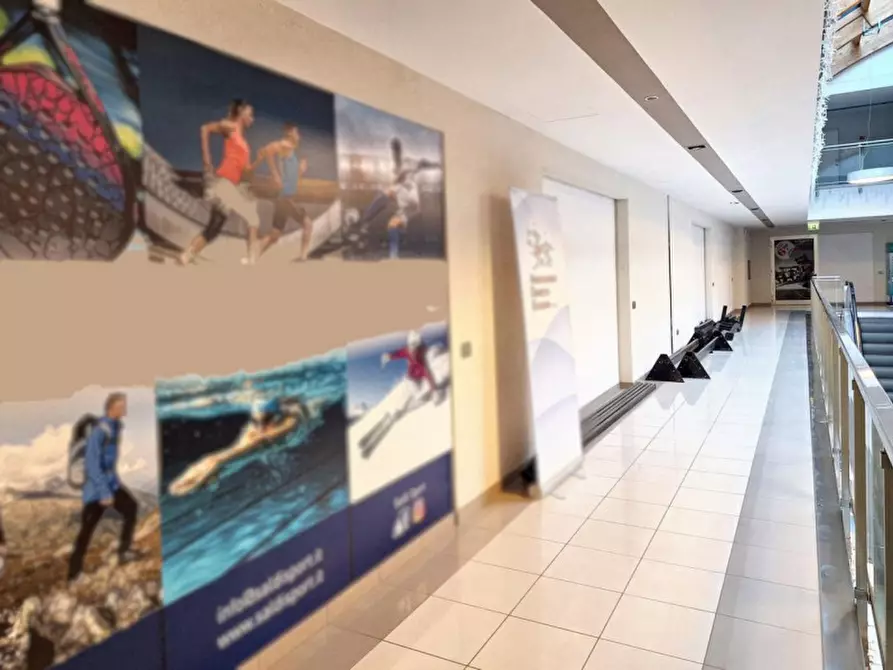 Immagine 1 di Negozio in vendita  in Via  Don Giuseppe Diana, N. snc a Gubbio