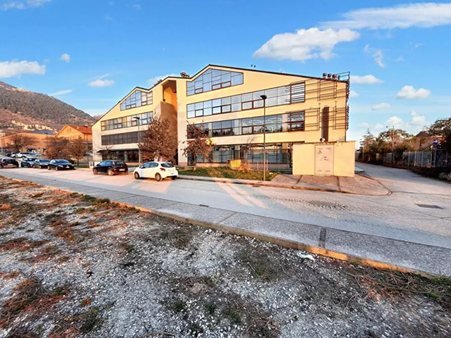 Immagine 11 di Negozio in vendita  in Via  Don Giuseppe Diana, N. snc a Gubbio