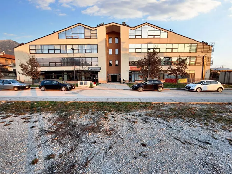 Immagine 11 di Negozio in vendita  in Via  Don Giuseppe Diana, N. snc a Gubbio