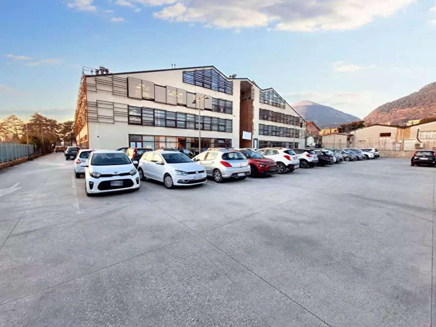 Immagine 14 di Negozio in vendita  in Via  Don Giuseppe Diana, N. snc a Gubbio