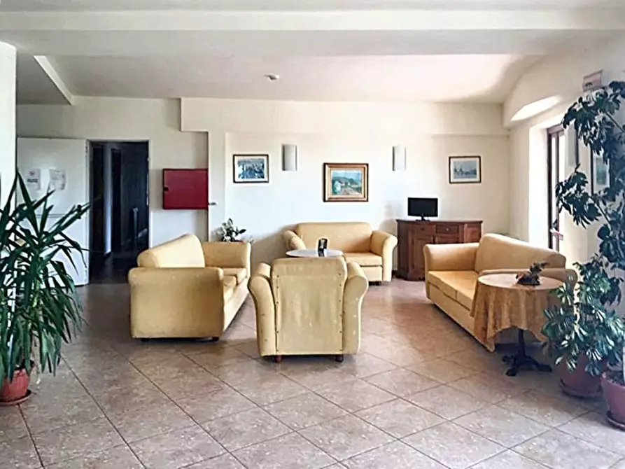 Immagine 5 di Hotel in vendita  in Contrada Santa Caterina, N. snc a Sorbo San Basile