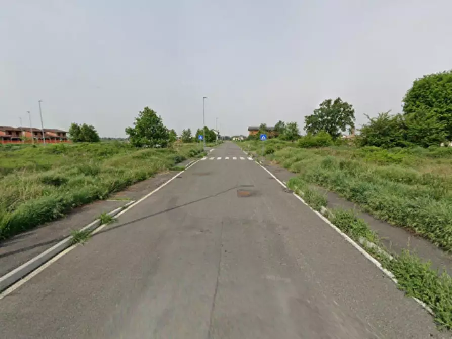 Immagine 5 di Terreno in vendita  in Via G. Ungaretti, N. snc a Inverno E Monteleone