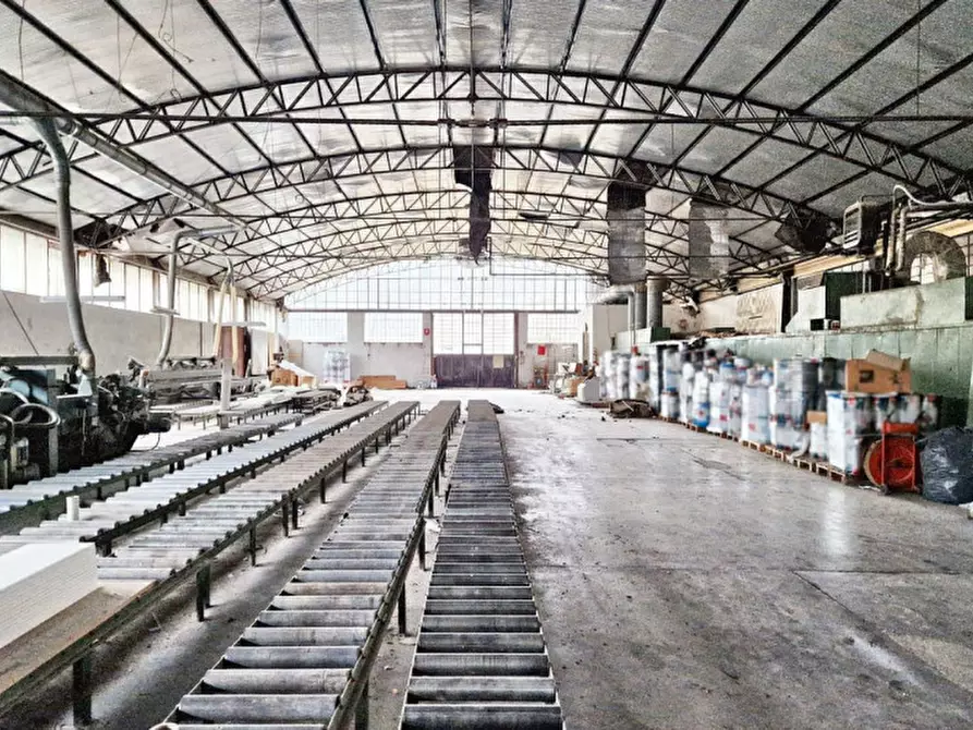 Immagine 8 di Capannone industriale in vendita  in Via Cerati (Via Dogana), N. 25 a Valdastico