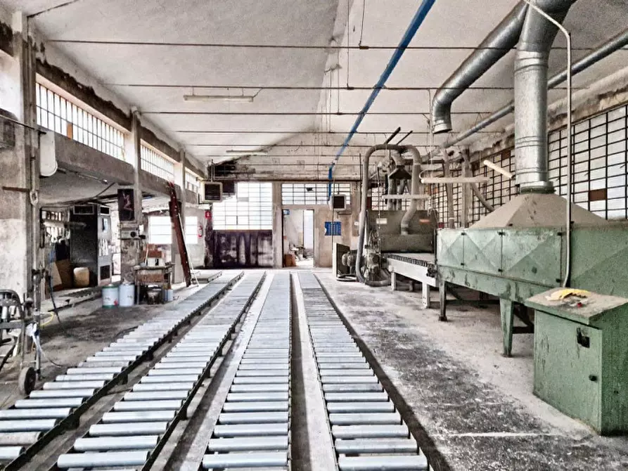 Immagine 11 di Capannone industriale in vendita  in Via Cerati (Via Dogana), N. 25 a Valdastico