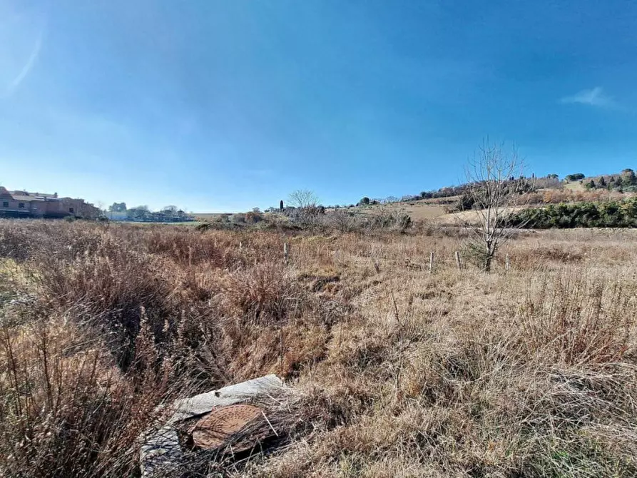 Immagine 8 di Terreno in vendita  in C. da Peschiera, N. snc a Macerata