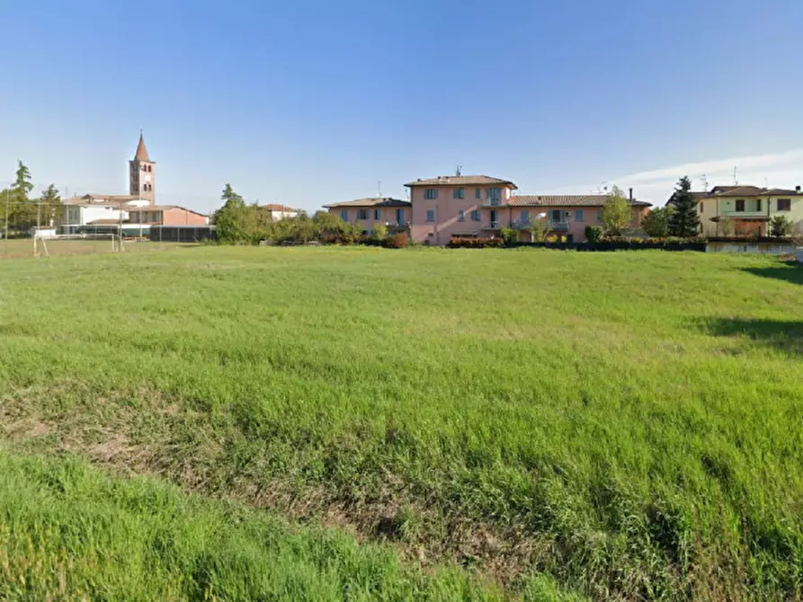 Immagine 4 di Terreno in vendita  in Via San Protaso, N. snc a Fiorenzuola D'arda