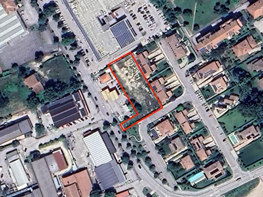 Immagine 1 di Terreno in vendita  in Via Roma, N. snc a Foligno