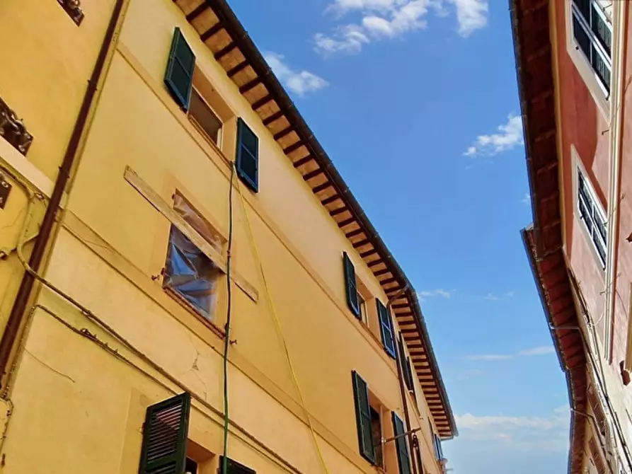 Immagine 5 di Ufficio in vendita  in Via Massei, N. 12 a Camerino