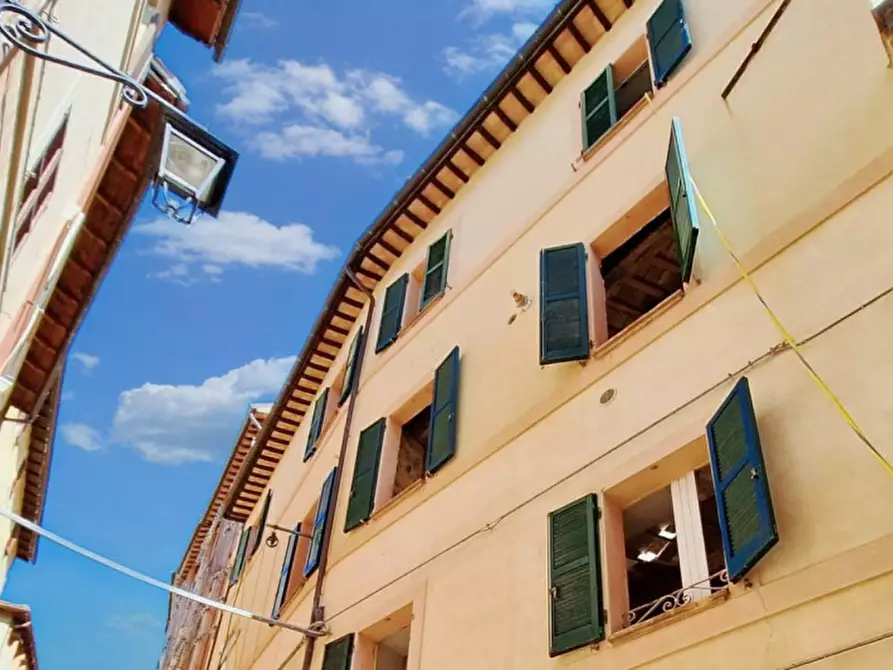 Immagine 8 di Ufficio in vendita  in Via Massei, N. 12 a Camerino
