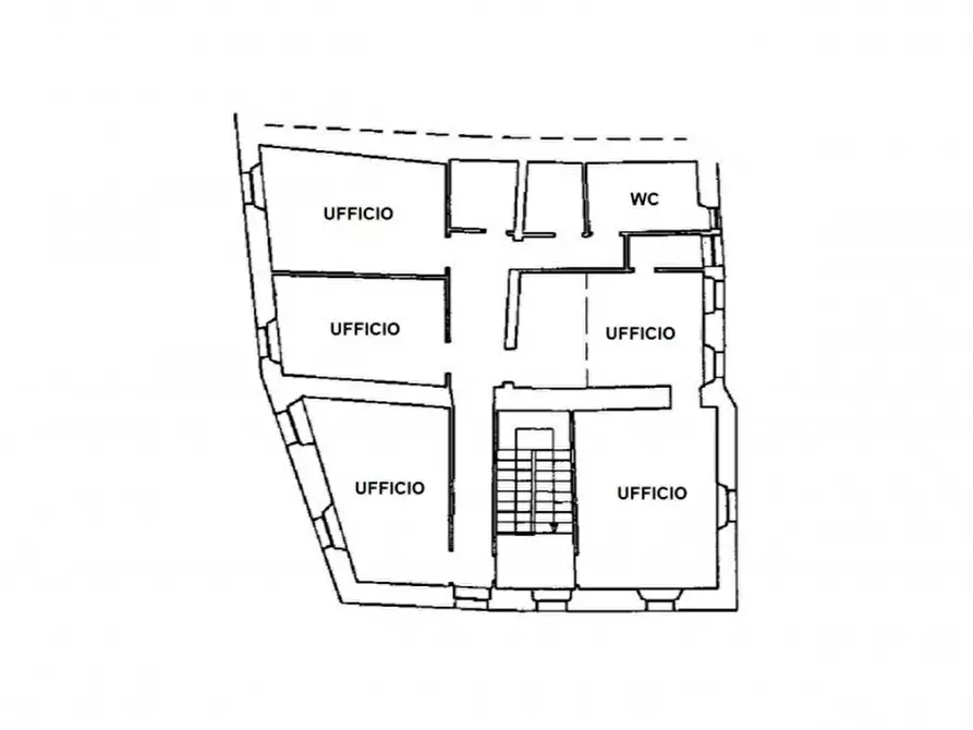 Immagine 16 di Ufficio in vendita  in Via Massei, N. 12 a Camerino