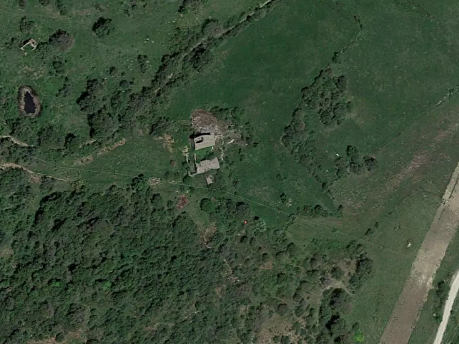 Immagine 2 di Magazzino in vendita  in Contrada Gorgazzo, N. snc a Sperlinga